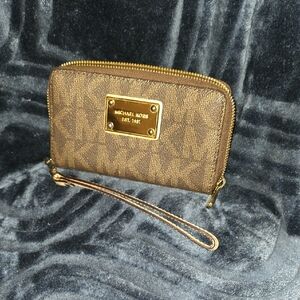 Michael Kors Gold and Brown Wristlet